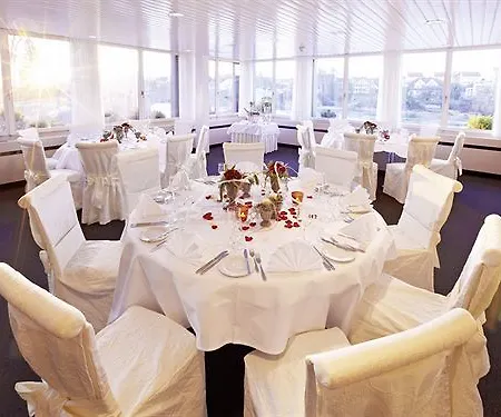 Hotel Schiff Am Rhein 3*